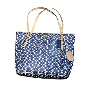 Coach Peyton Dream C Zip Top Tote silver, navy & tan
